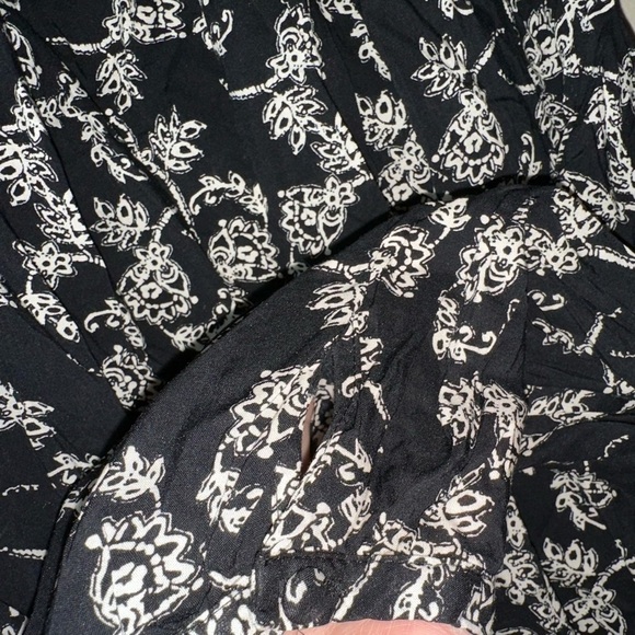 Anne Carson - Picture 2 of 6